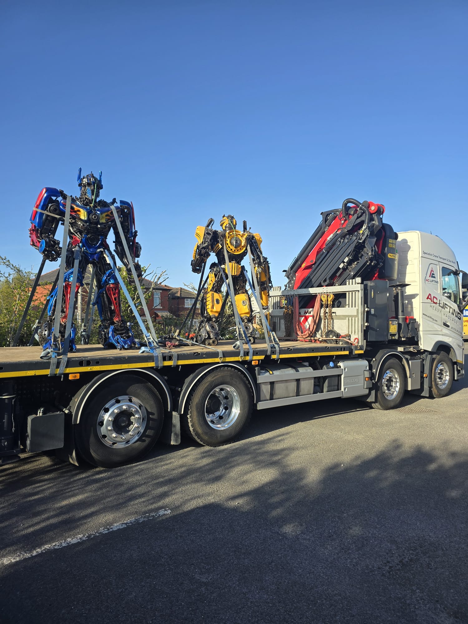 AC Lifting transporting transformer sculptures — bespoke contract lift project.